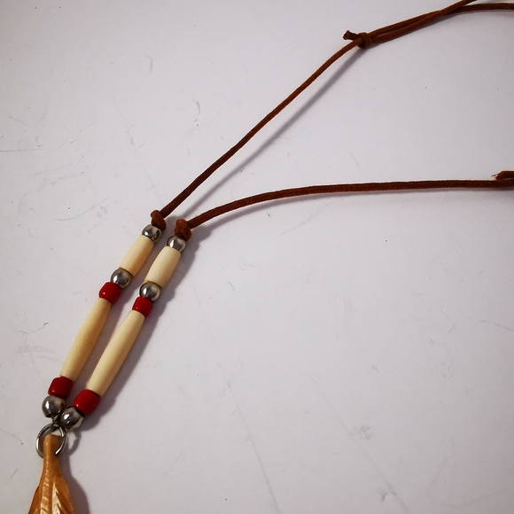 Vintage Indigenous Style Leather and Bone Feather Necklace - Picture 9 of 17